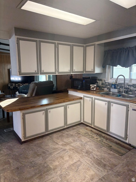 1111 N 2000 W #216 Farr West, UT 84404