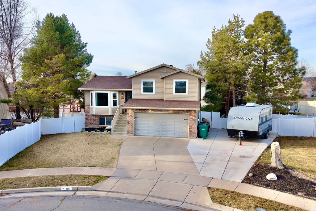 103 E 1250 N Layton, UT 84041