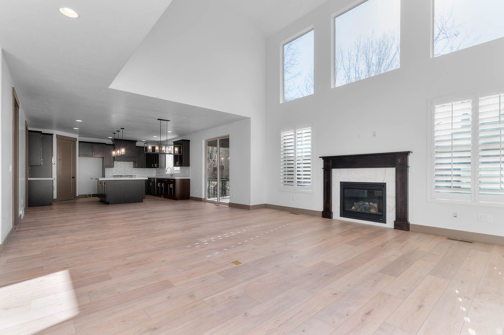 2724 E MOUNT JORDAN RD Sandy, UT 84092