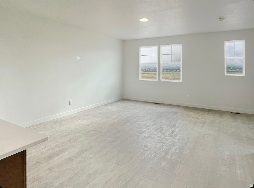 6644 W 11800 S #616 South Jordan, UT 84009