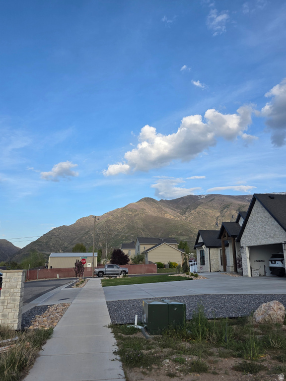 1873 E 7600 S South Weber, UT 84405