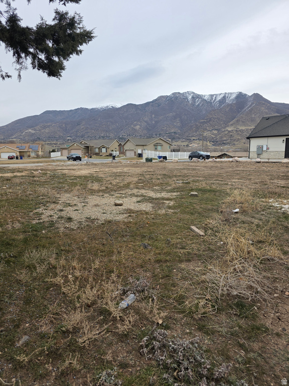 1873 E 7600 S South Weber, UT 84405