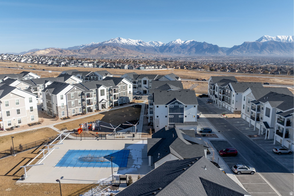 937 W BIG BEN LN #202 Saratoga Springs, UT 84045