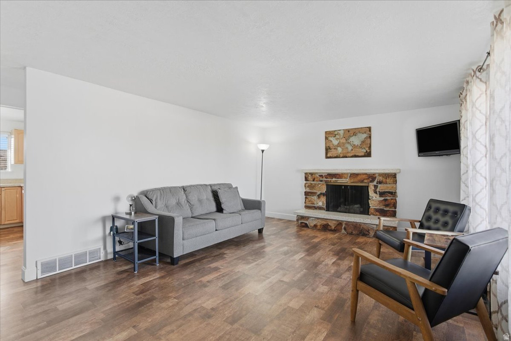 2567 SHARRON DR Taylorsville, UT 84129