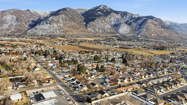 2543 N 525 E North Ogden, UT 84414