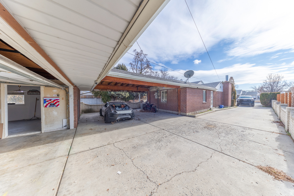 44 W WASHINGTON AVE Murray, UT 84107