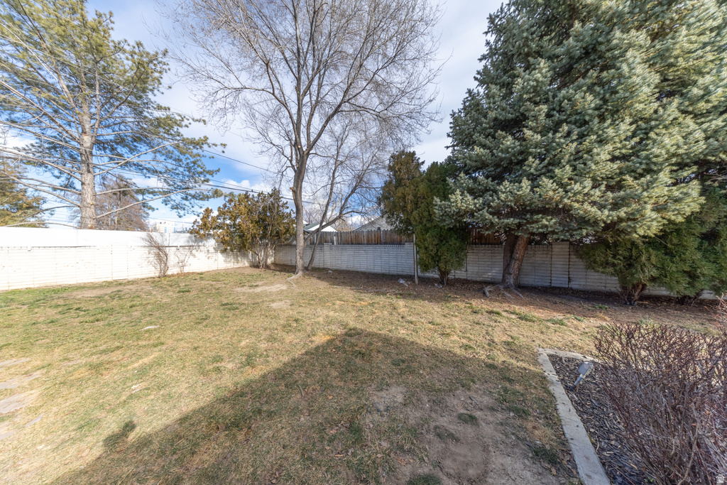 44 W WASHINGTON AVE Murray, UT 84107
