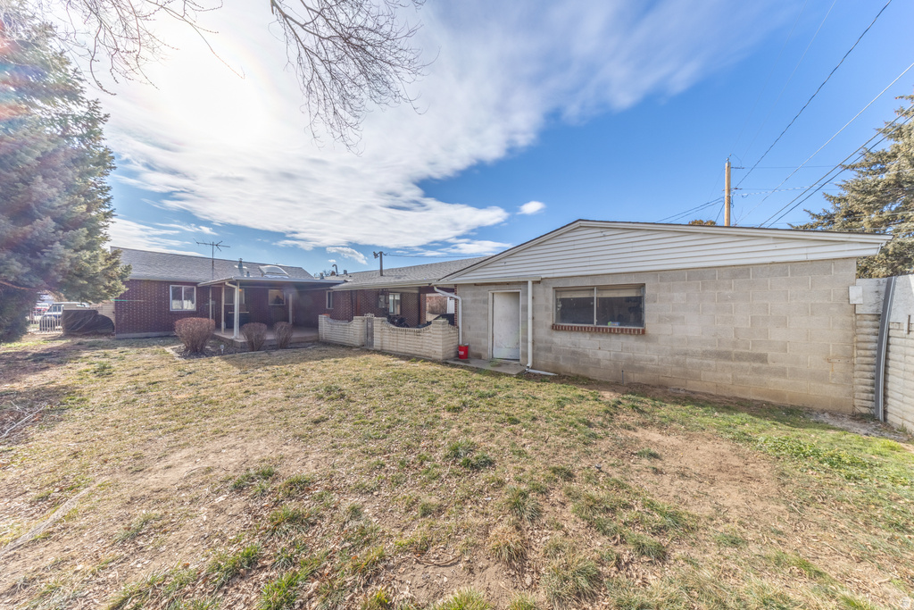 44 W WASHINGTON AVE Murray, UT 84107