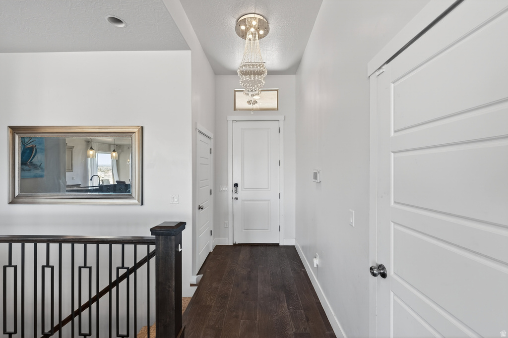 1210 W INDIAN HILLS DR photo 4