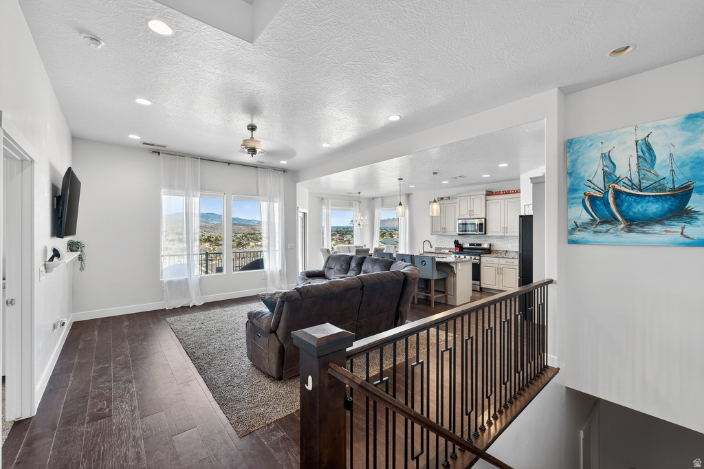 1210 W INDIAN HILLS DR photo 5