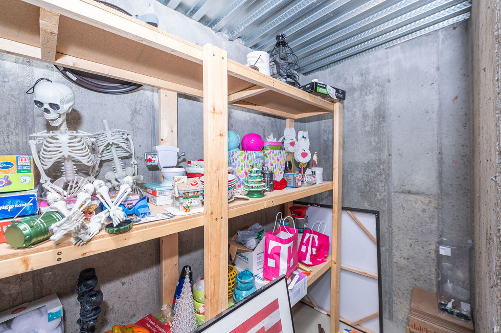 3711 S 3550 W West Haven, UT 84401