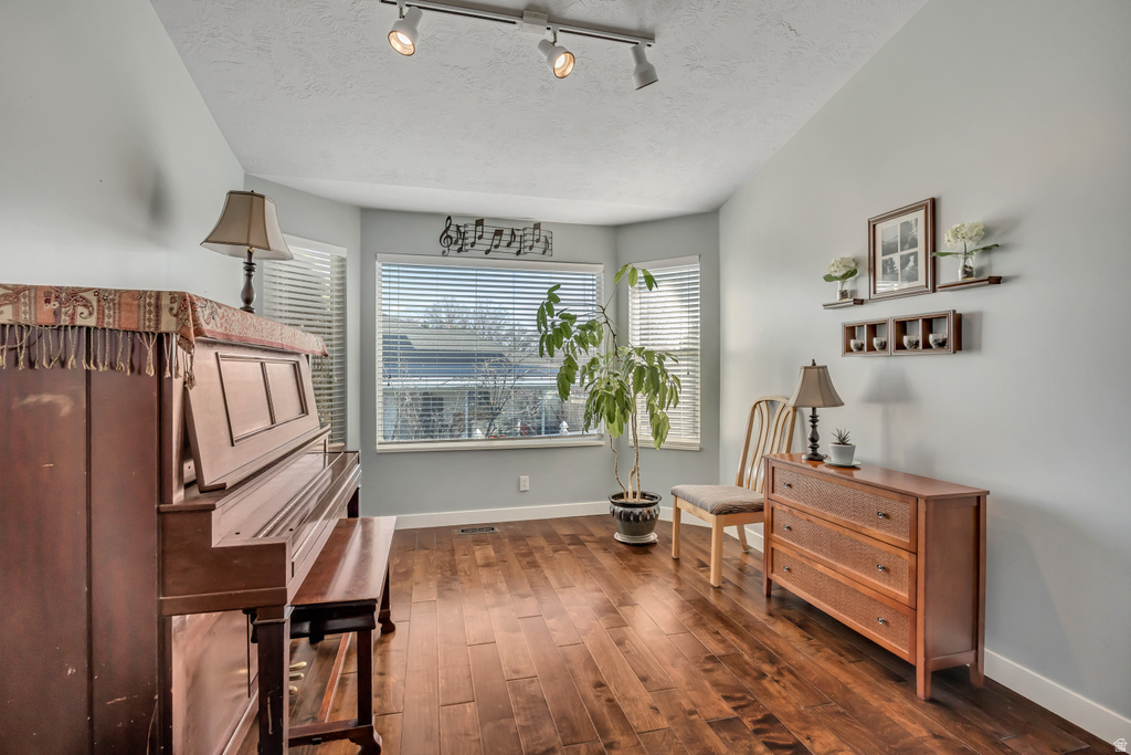 1388 W PALMER PARK LN South Jordan, UT 84095