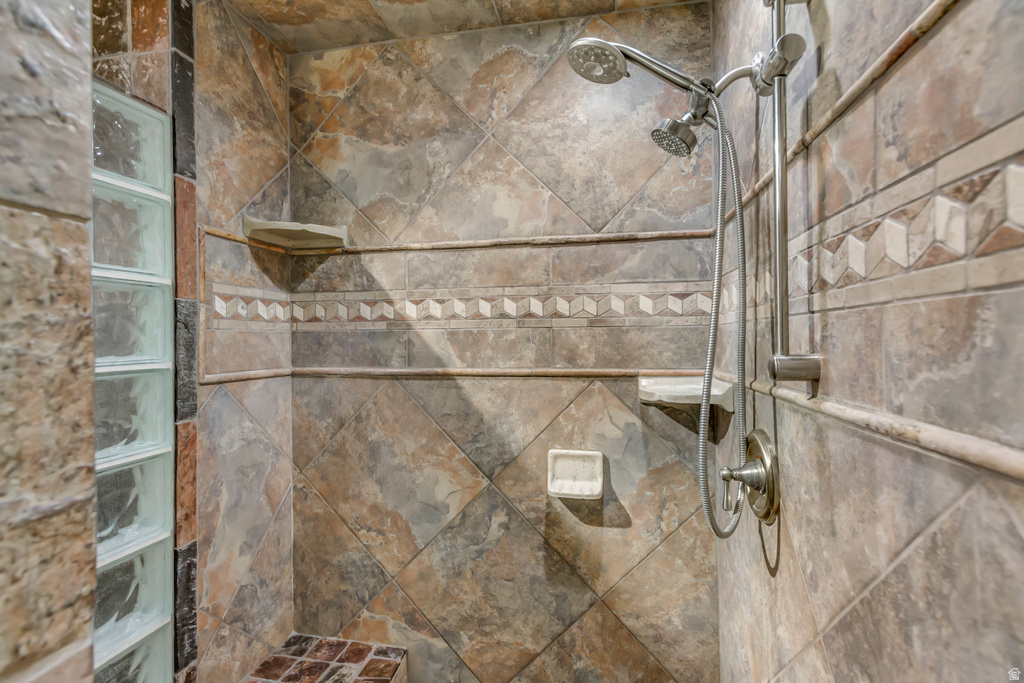 1900 E 5685 S Holladay, UT 84121