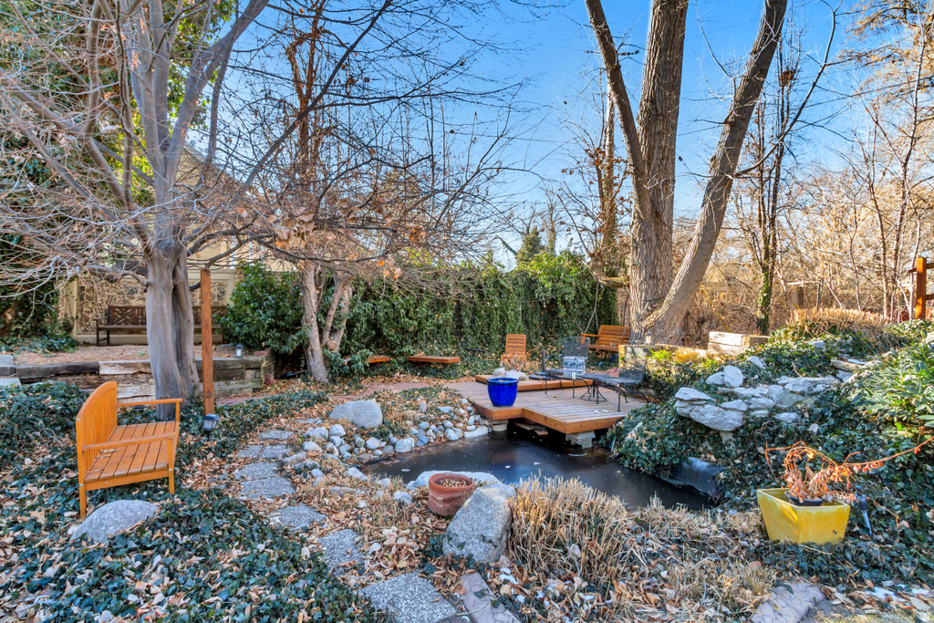 1900 E 5685 S Holladay, UT 84121