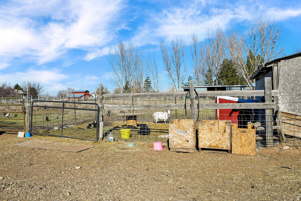 3917 S 3850 W West Haven, UT 84401