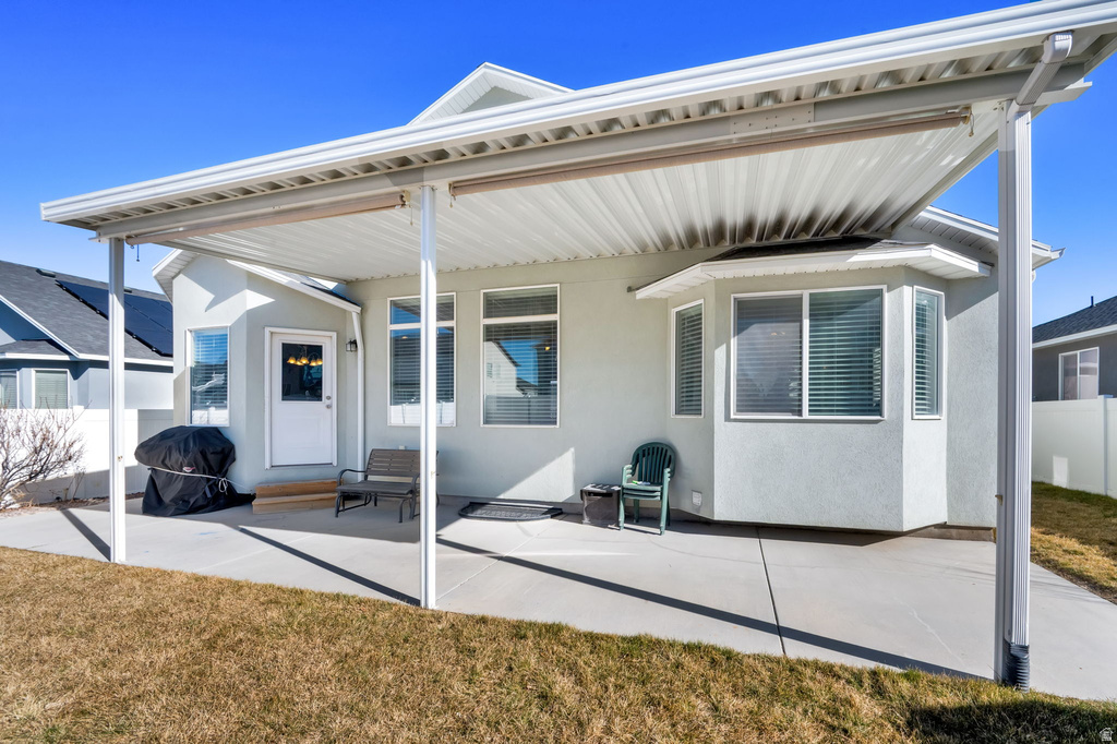 895 N PETRO DR Tooele, UT 84074