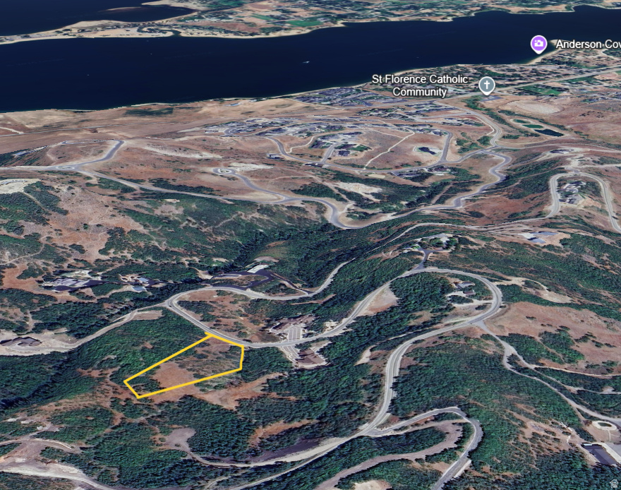 5824  SNOW BASIN RD Huntsville, UT 84317