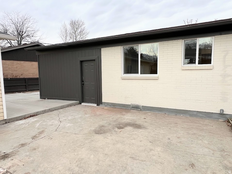 8343 S MONROE ST Midvale, UT 84047