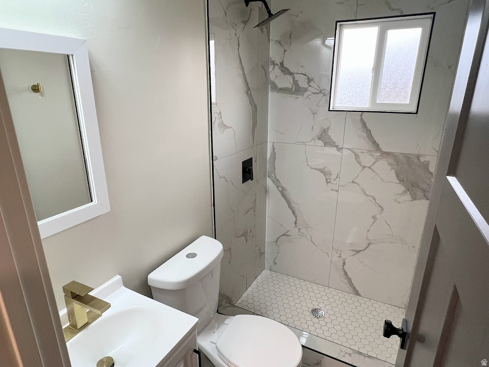 8343 S MONROE ST Midvale, UT 84047