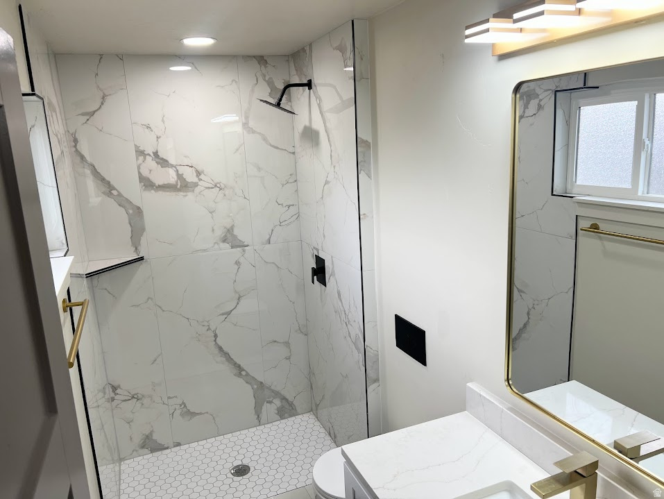 8343 S MONROE ST Midvale, UT 84047