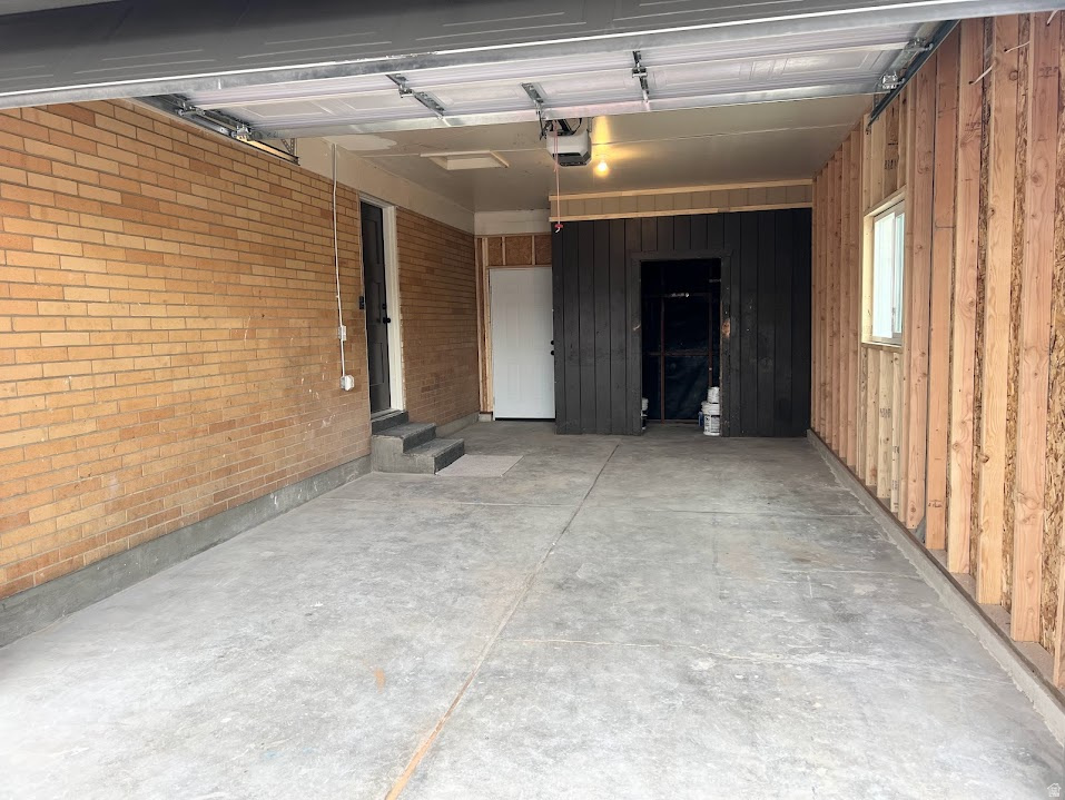 8343 S MONROE ST Midvale, UT 84047