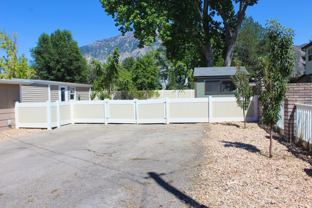 153 S 1000 E Orem, UT 84097