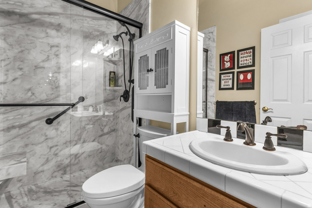 9390 N CANYON WASH DR Eagle Mountain, UT 84005