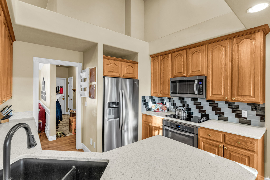 9390 N CANYON WASH DR Eagle Mountain, UT 84005