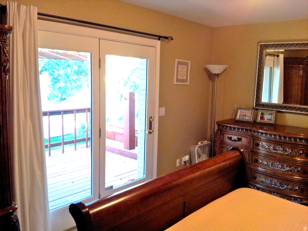 2156 E FALCON WAY Sandy, UT 84093