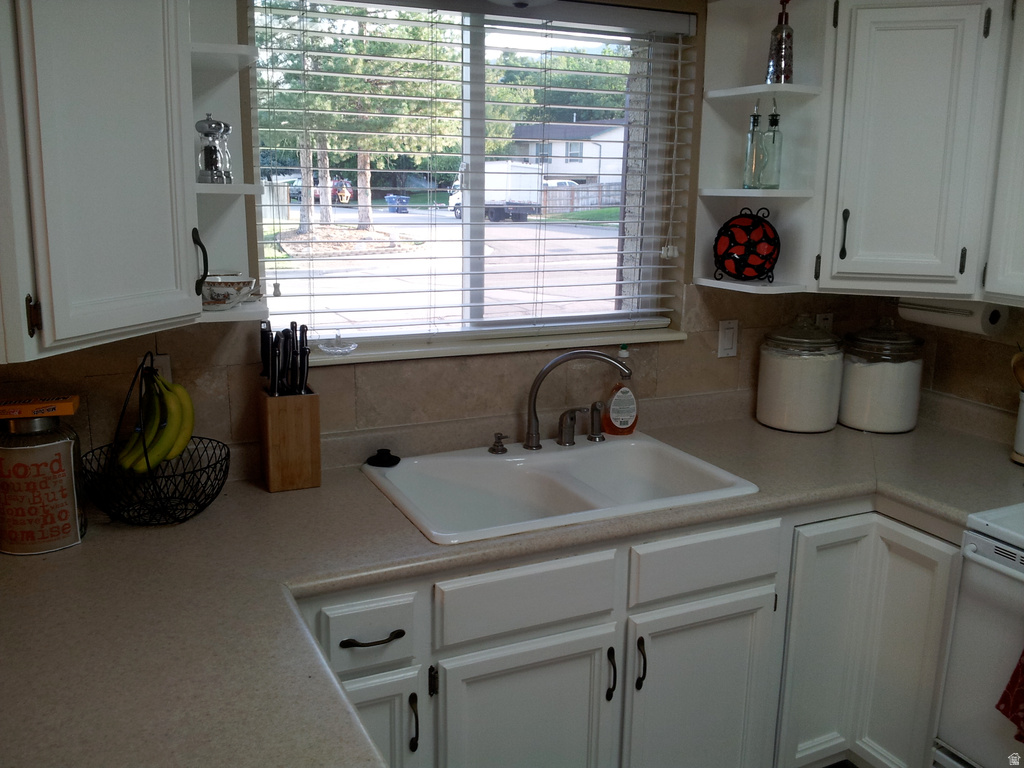 2156 E FALCON WAY Sandy, UT 84093