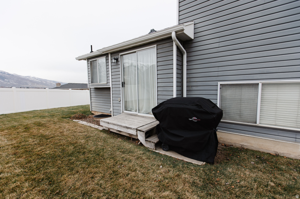 1099 E 2125 N Layton, UT 84040