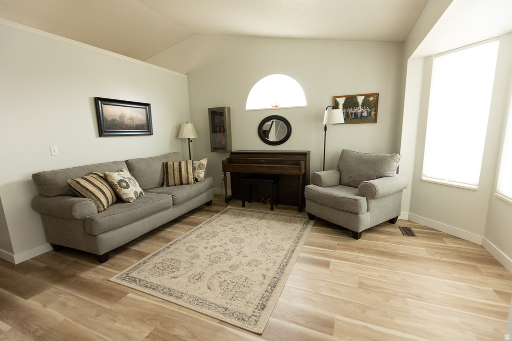 1099 E 2125 N Layton, UT 84040