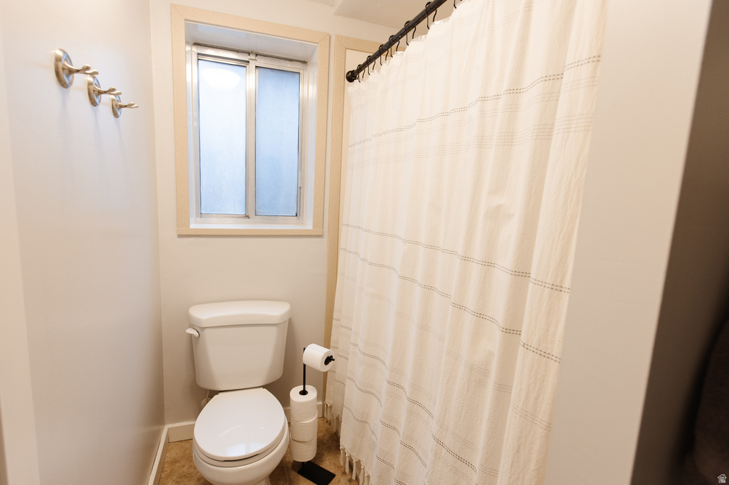 1099 E 2125 N Layton, UT 84040