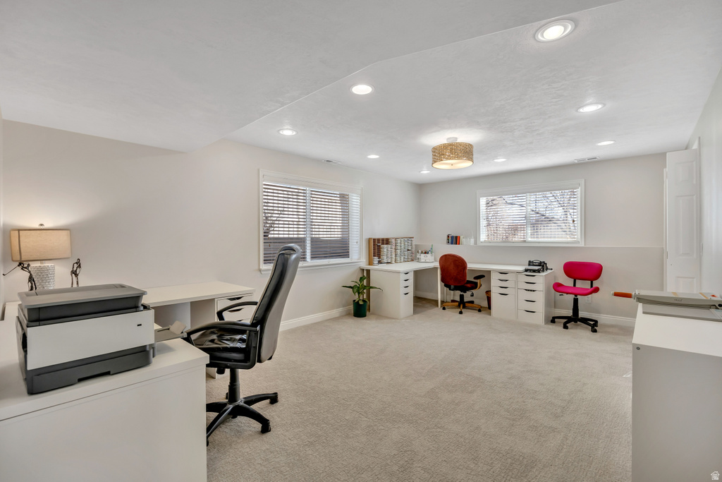 9843 S TEE BOX DR South Jordan, UT 84009