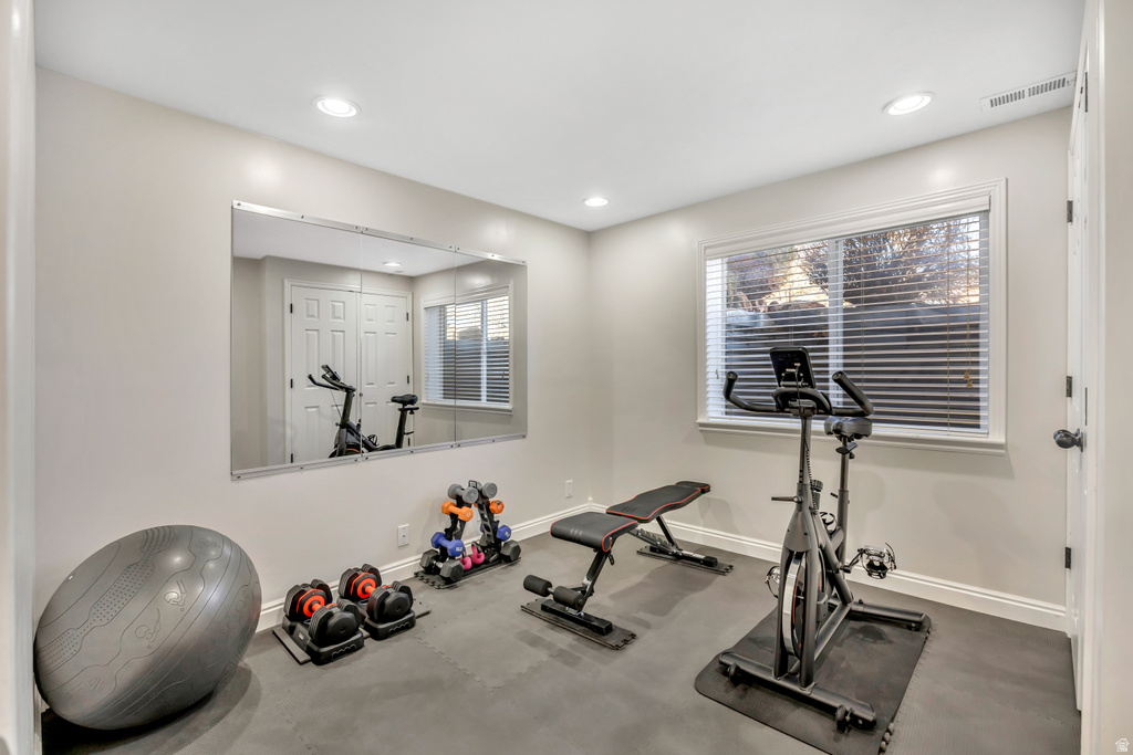 9843 S TEE BOX DR South Jordan, UT 84009