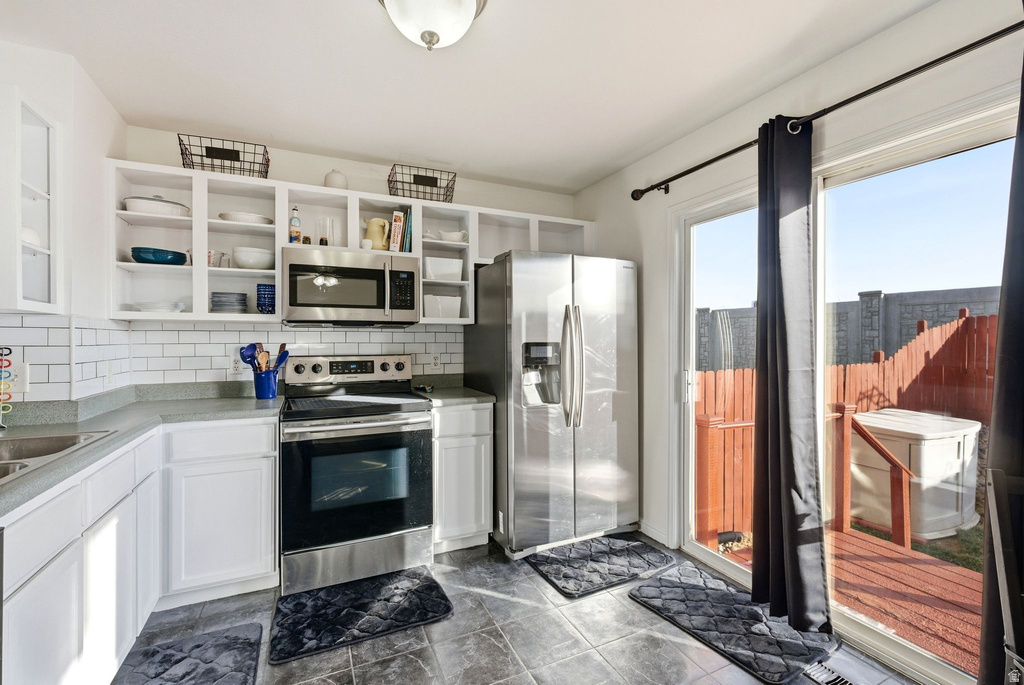 1779 W 5125 S Roy, UT 84067