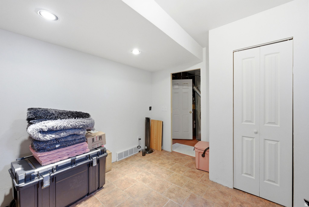 1779 W 5125 S Roy, UT 84067