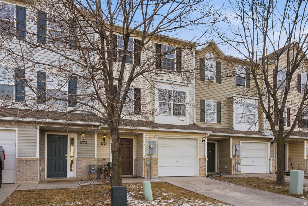 1779 W 5125 S Roy, UT 84067