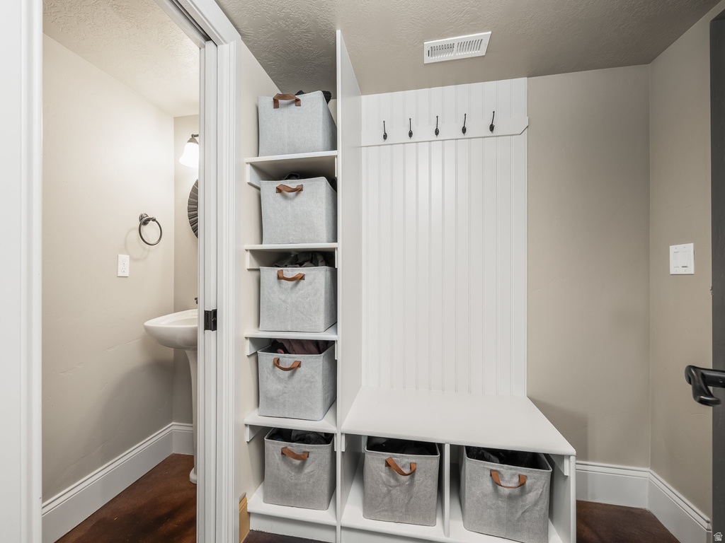 681 W 2760 N Pleasant Grove, UT 84062