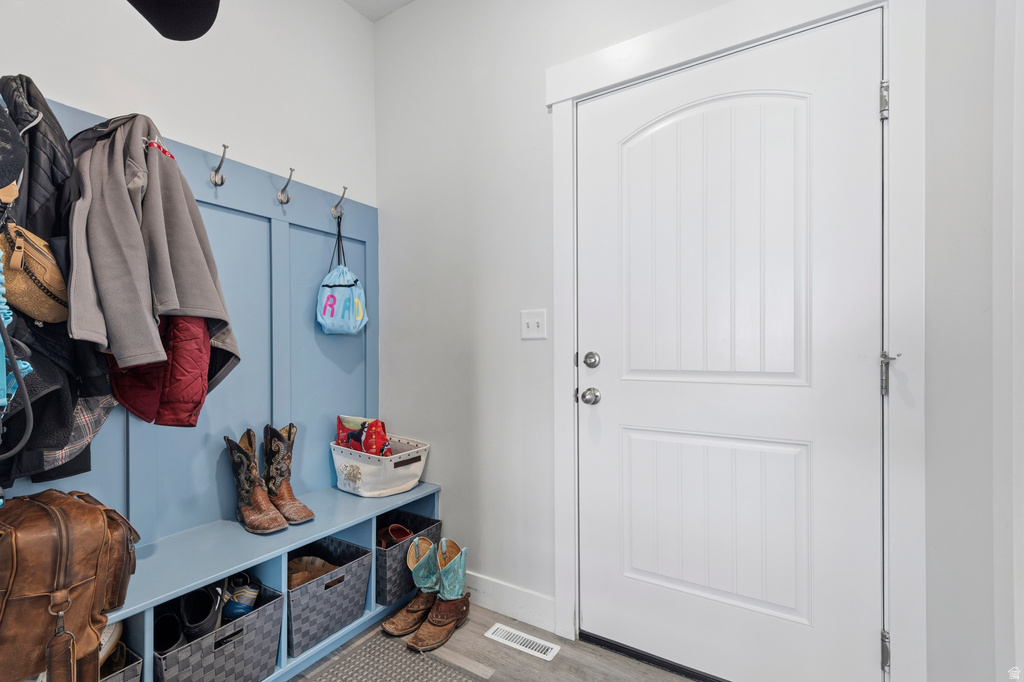 3795 N EISENHOWER ST #114 Eagle Mountain, UT 84013