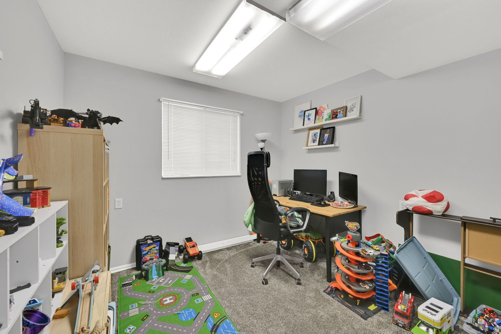 2927 W 2100 N Clinton, UT 84015