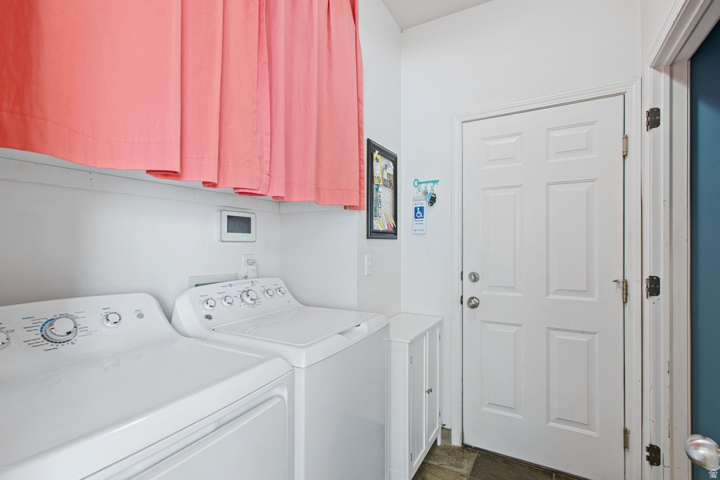 8480 W MERRITON CT Magna, UT 84044