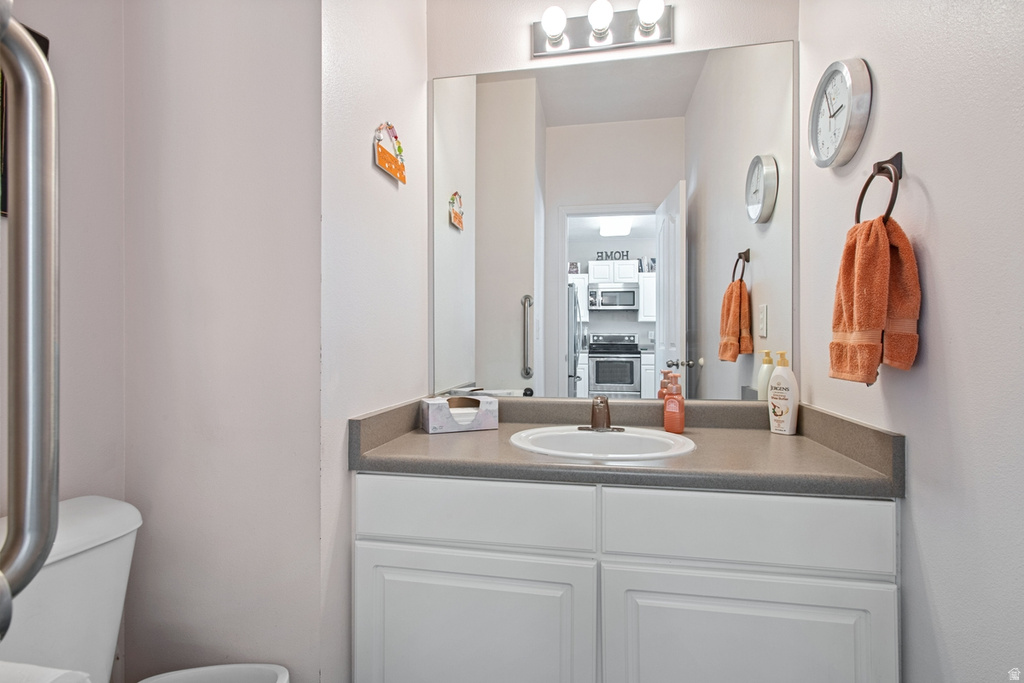 8480 W MERRITON CT Magna, UT 84044