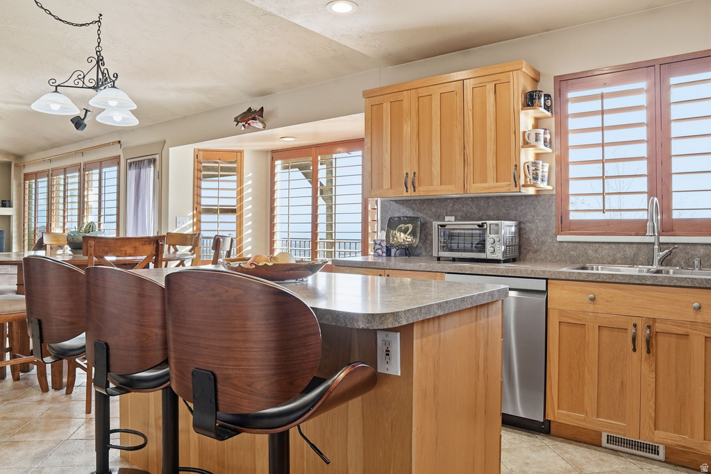 8597 W SOLSTICE VIEW DR Copperton, UT 84006