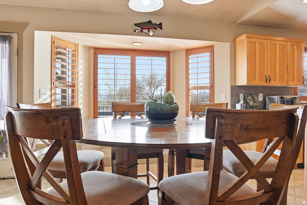 8597 W SOLSTICE VIEW DR Copperton, UT 84006