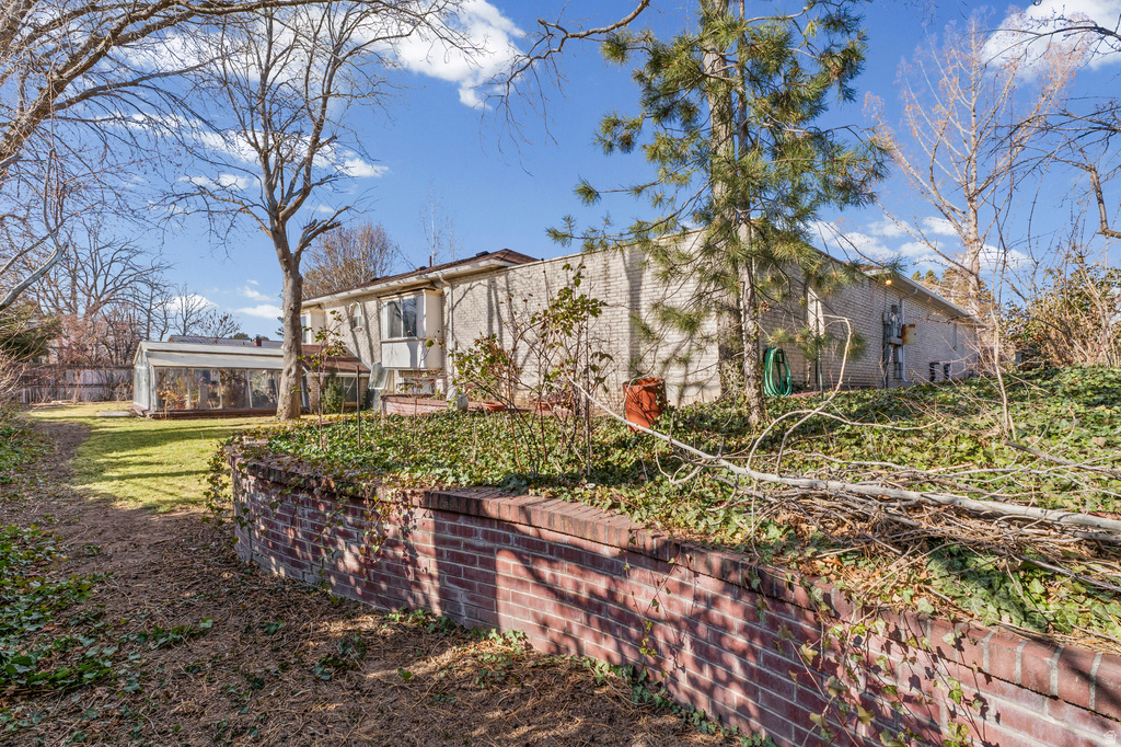 1772 E COUNTRYSIDE DR Millcreek, UT 84106