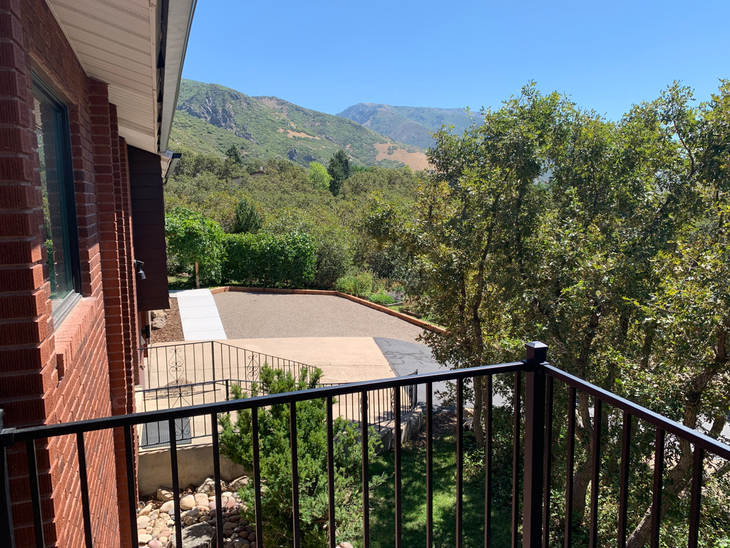 2616 E BONNEVILLE TER Ogden, UT 84403