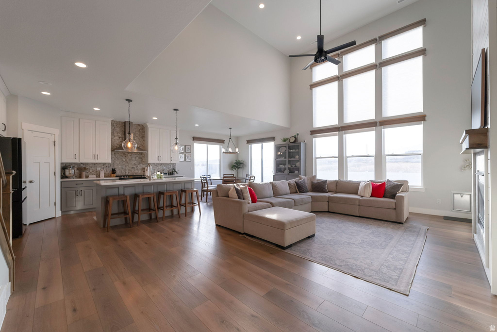 1413 N ARCADIA DR Saratoga Springs, UT 84045