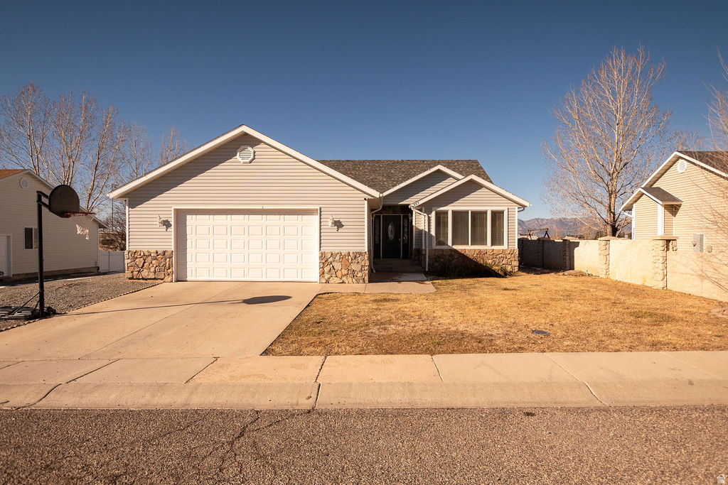 555 N 1000 E Beaver, UT 84713
