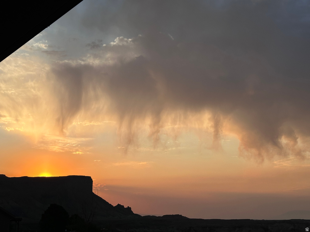 1095 E CANYON DR Big Water, UT 84741